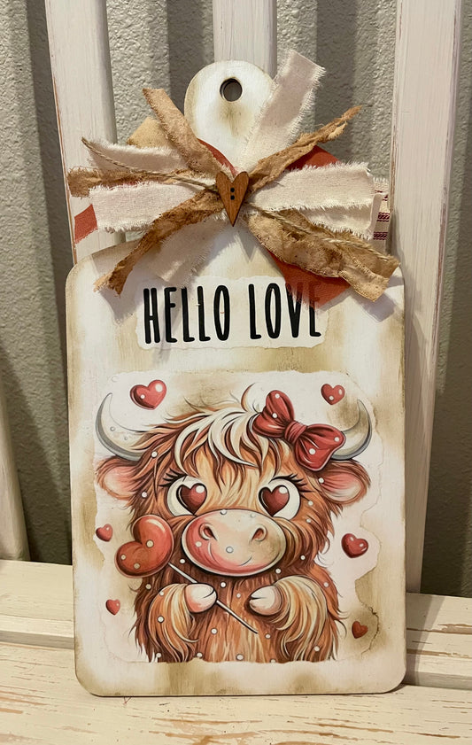 Highland “Hello Love” Cutting Board